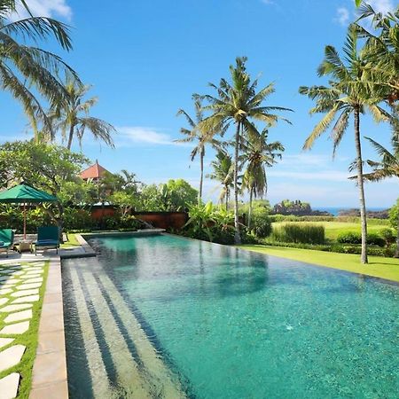 Impiana Private Villas Cemagi チャングー エクステリア 写真