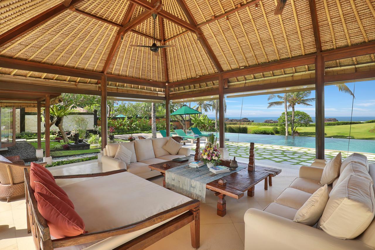 Impiana Private Villas Cemagi チャングー エクステリア 写真