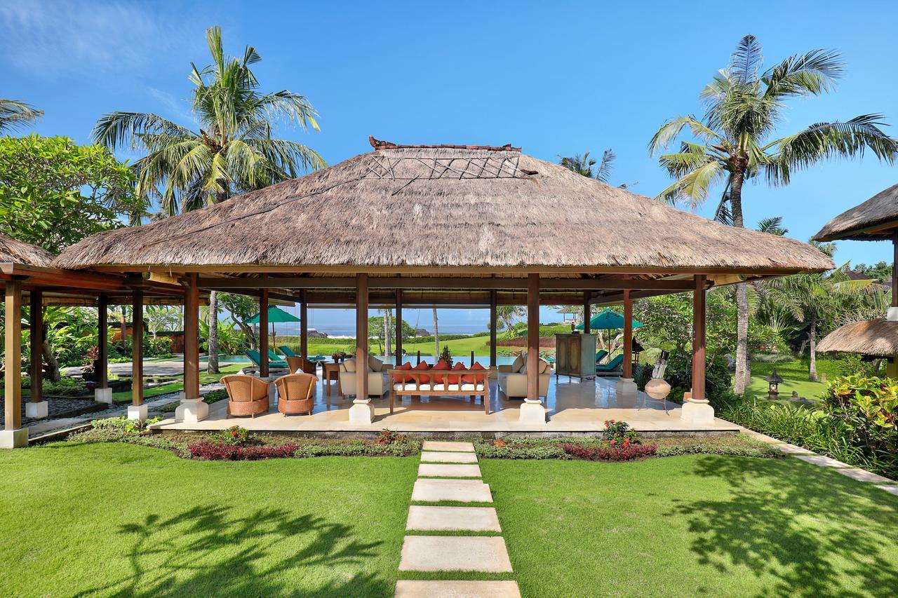 Impiana Private Villas Cemagi チャングー エクステリア 写真