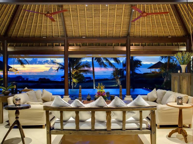 Impiana Private Villas Cemagi チャングー エクステリア 写真
